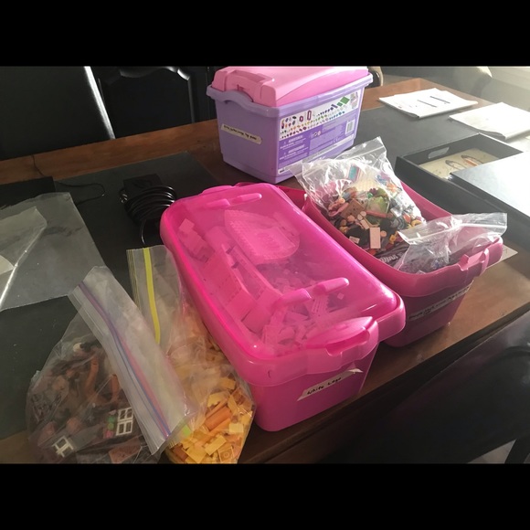 LEGO - Picture 3 of 4